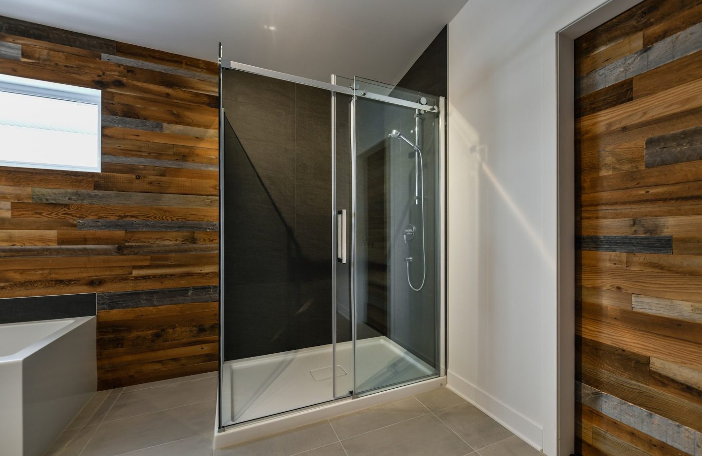 modern-bathroom